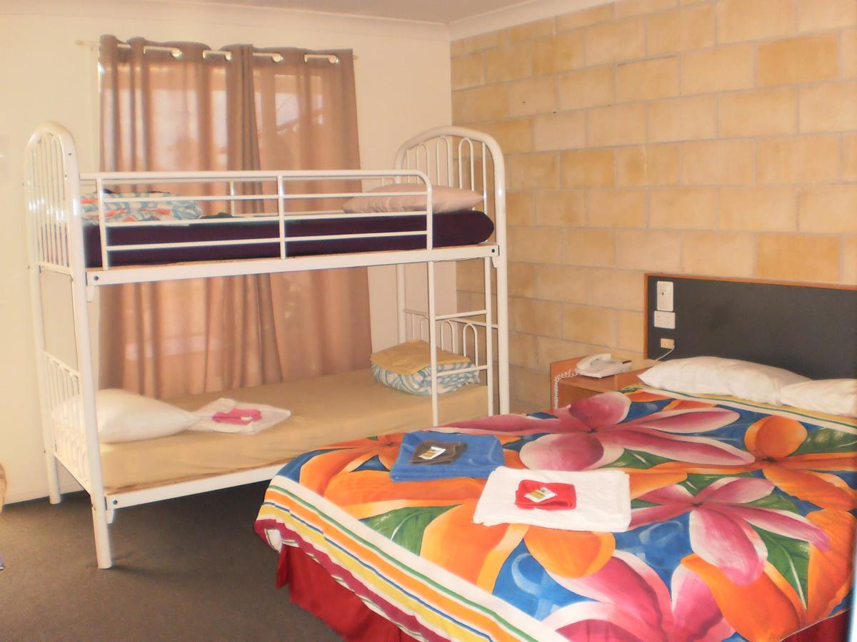Country View Motel Ilbilbie Экстерьер фото